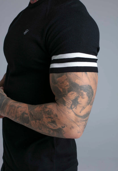 T-shirt Preta com Detalhes em Branco SikSilk