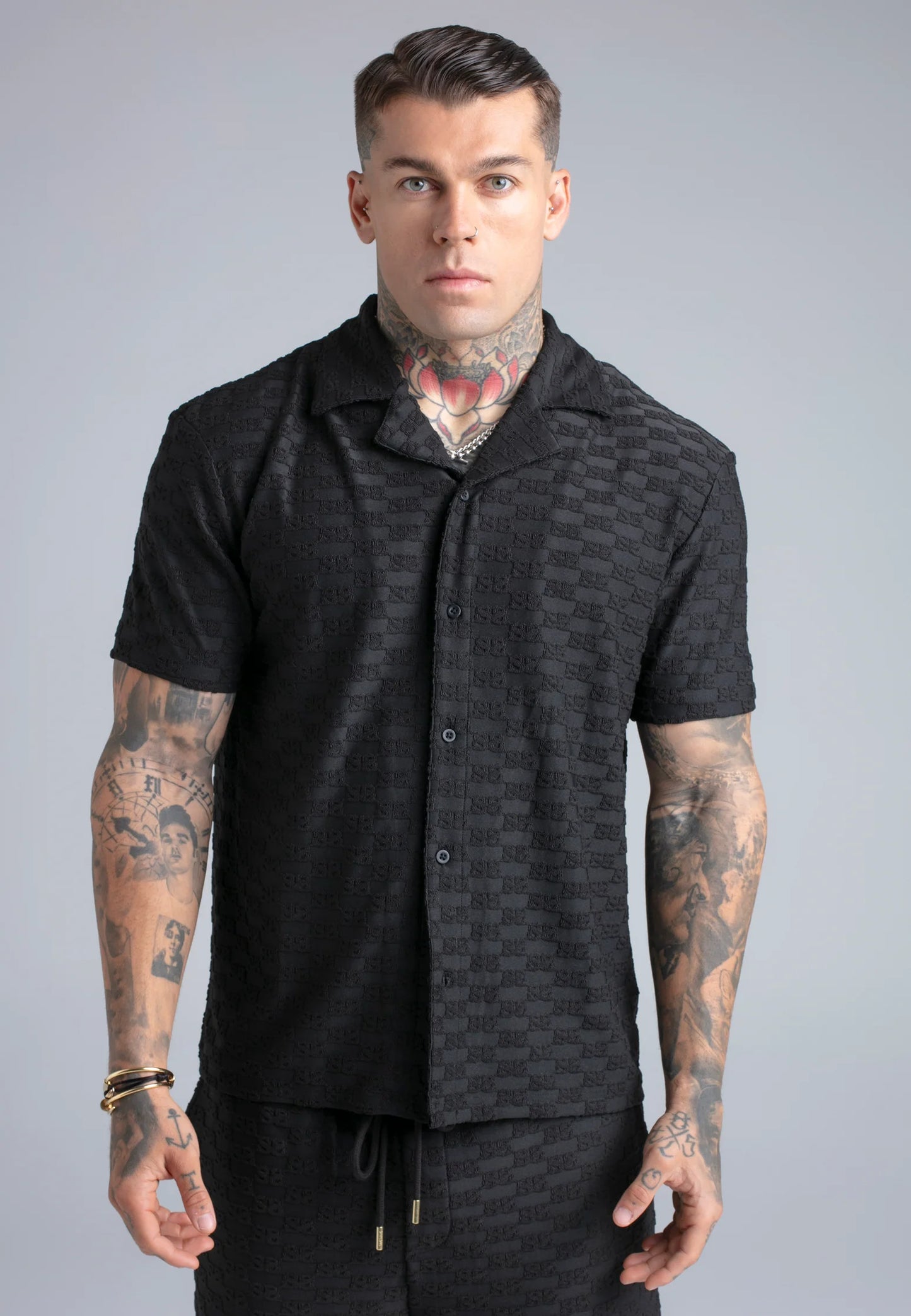 Conjunto Preto SikSilk SS26