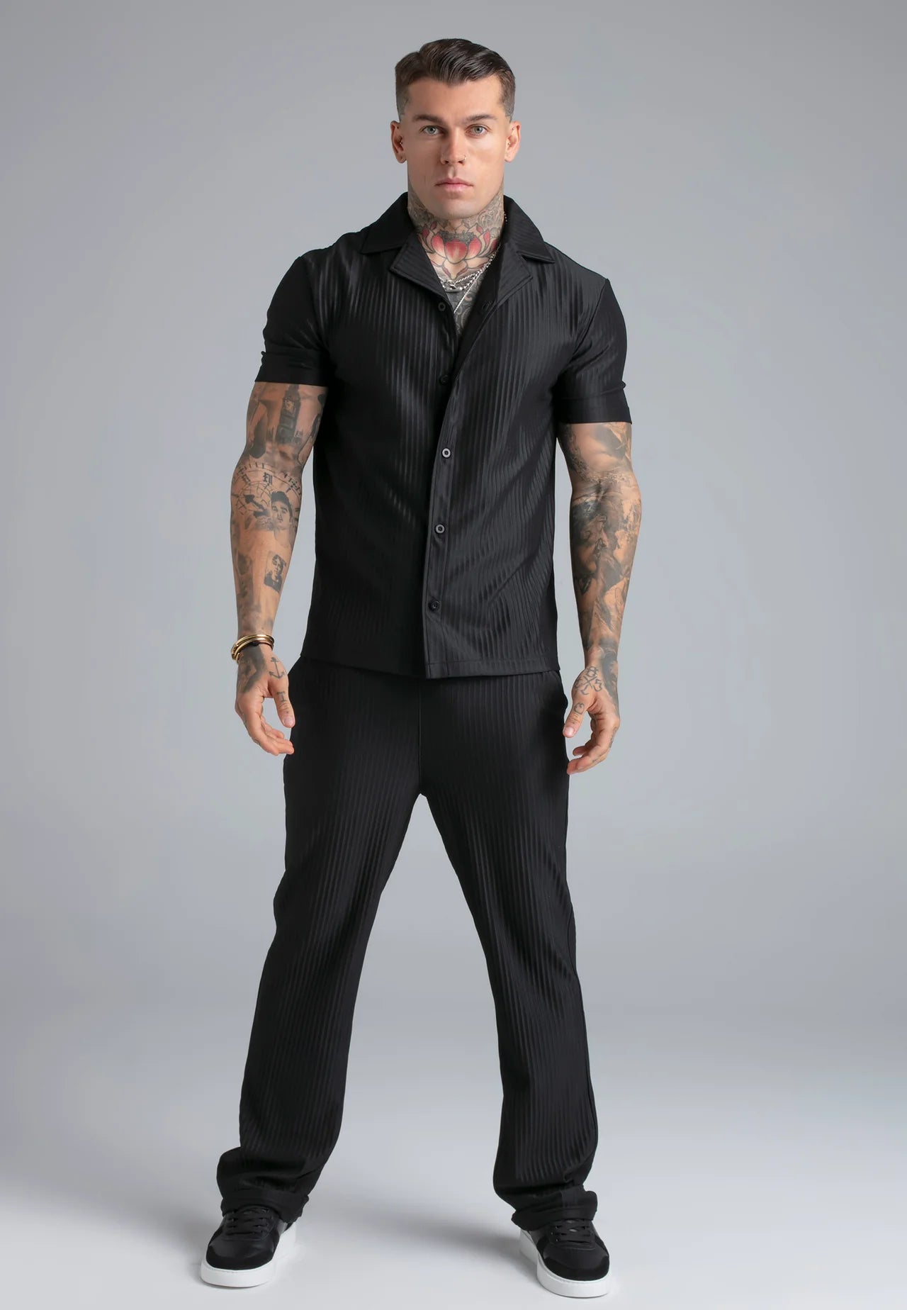 Camisa Preta SikSilk SS26