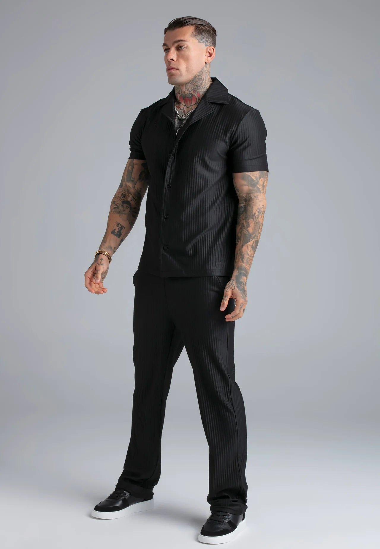 Camisa Preta SikSilk SS26