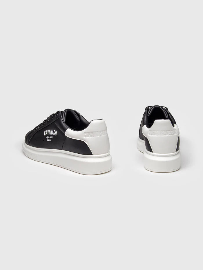 Sapatilha Preta Gianni Kavanagh SS26
