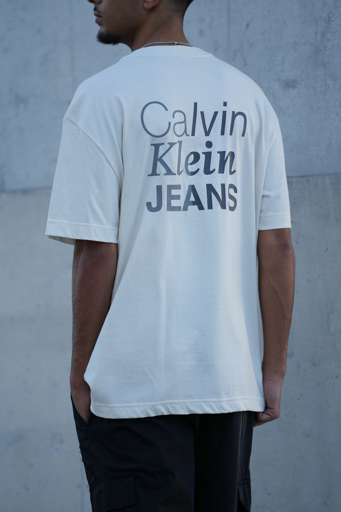 T-shirt Calvin Klein Bege J30J326870 FW24