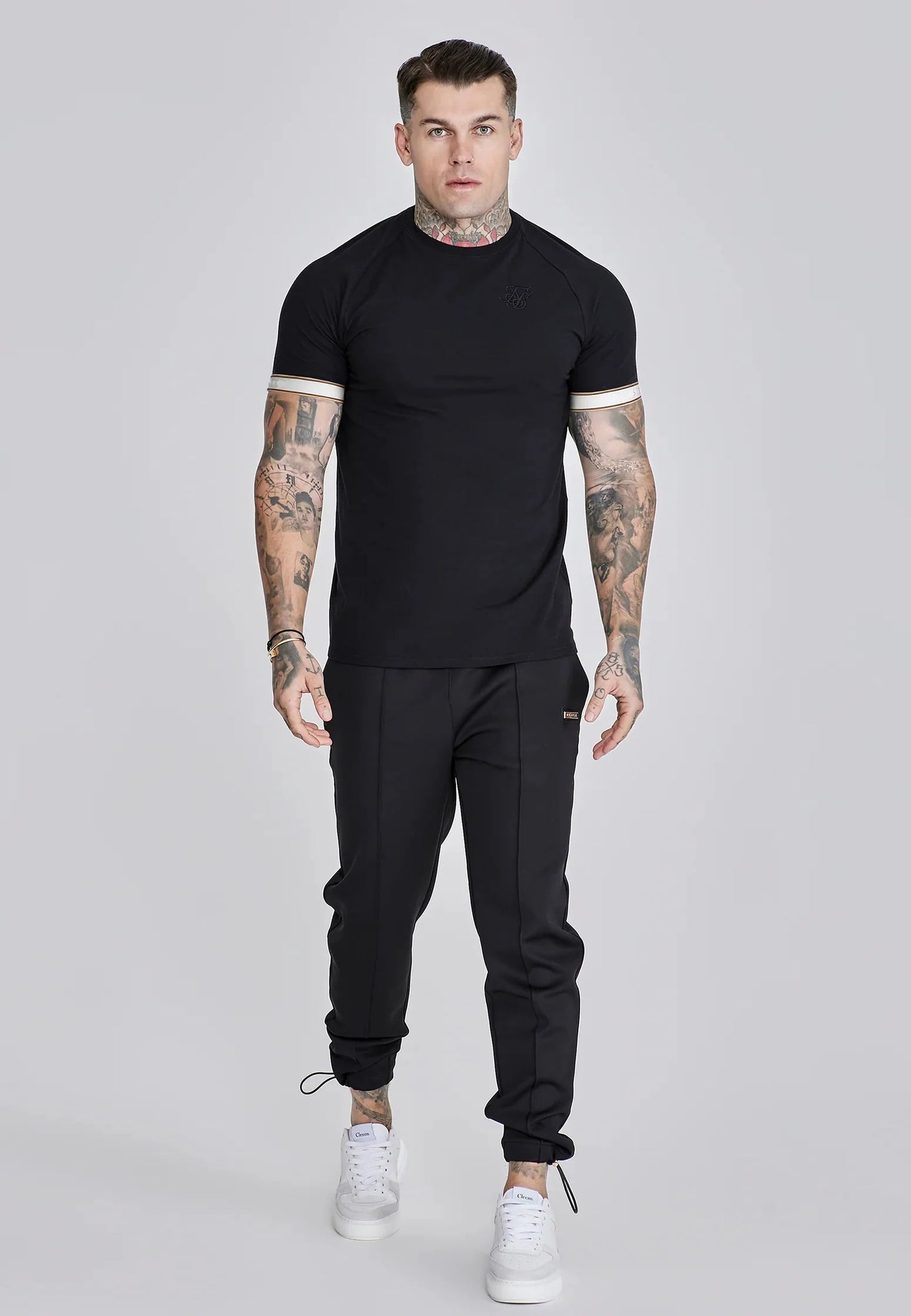 T-shirt Preta SikSilk SS26