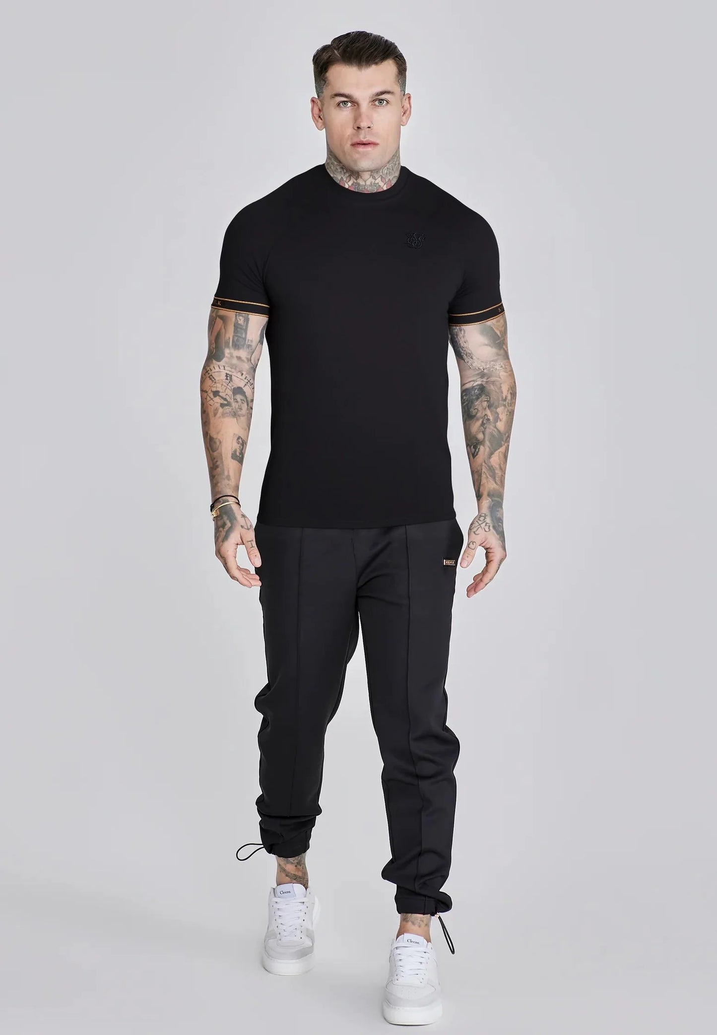 T-shirt Preta SikSilk SS26