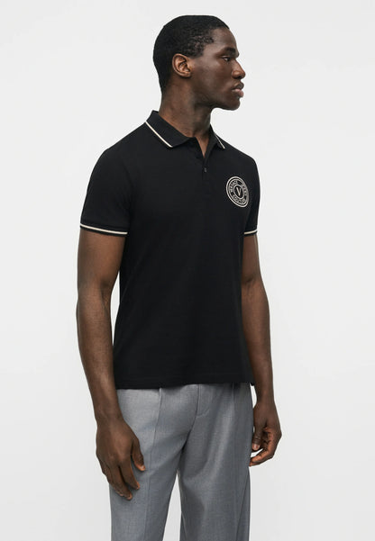 Polo Preto com Emblema frontal Versace Jeans Couture