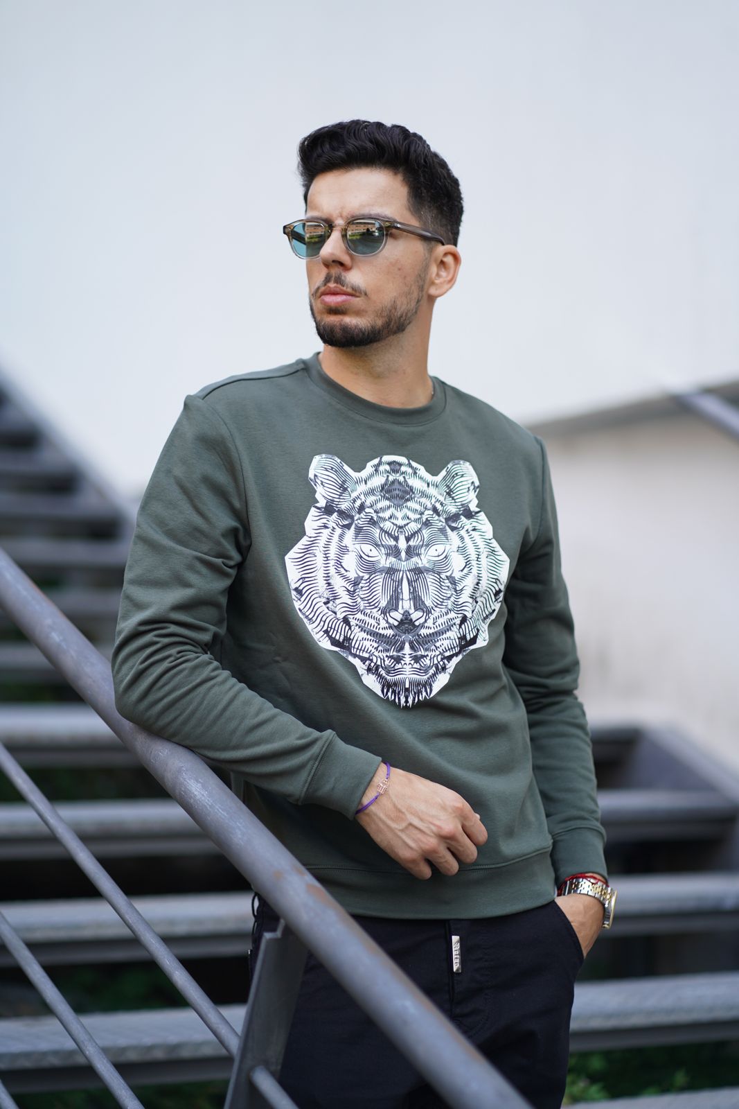 Sweatshirt Antony Morato Verde MMFL00926-FA150188