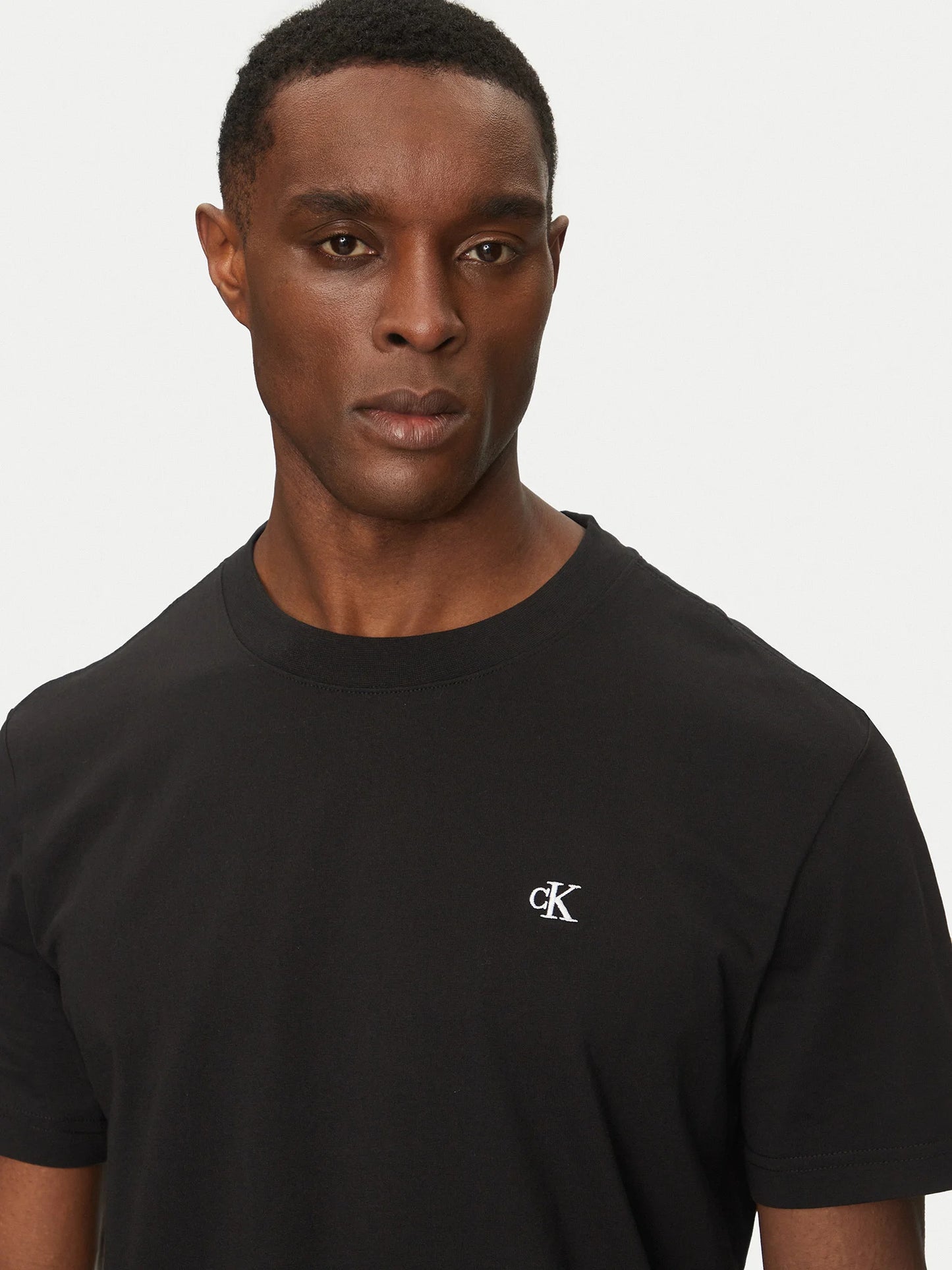 T-shirt Preta Calvin Klein SS25