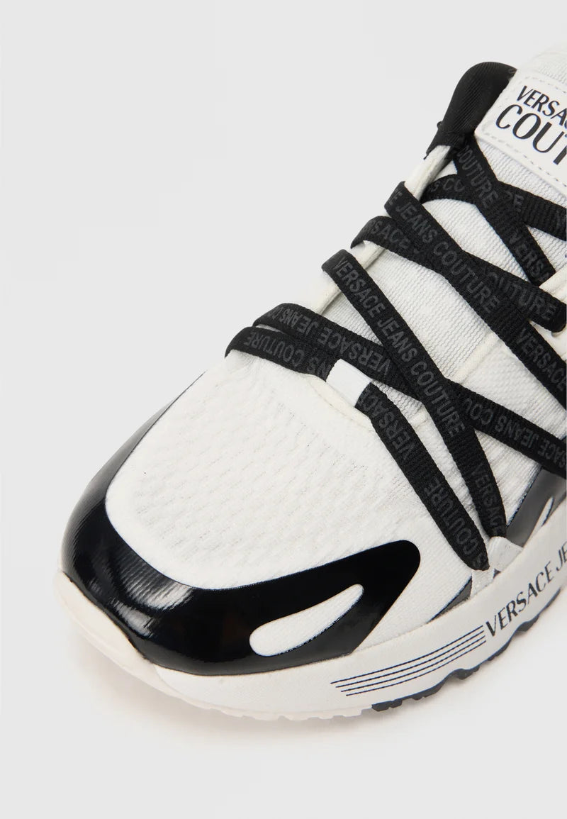 Sapatilhas Brancas e Pretas Versace Jeans Couture FW25