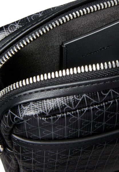 Bolsa Tiracolo Calvin Klein Preta Monograma Ovelha Negra Premium