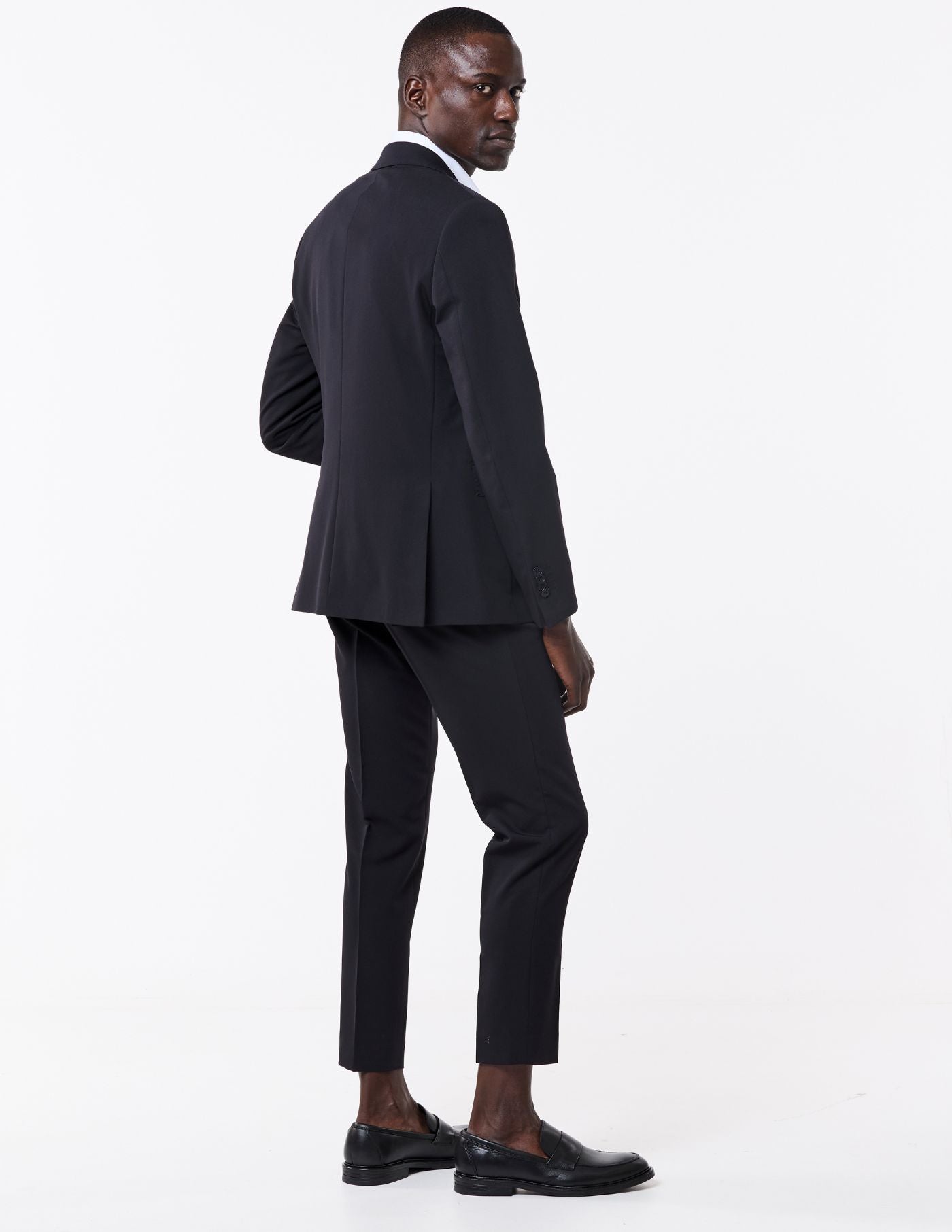 Fato Clássico Slim Fit Cavemen Preto SS26