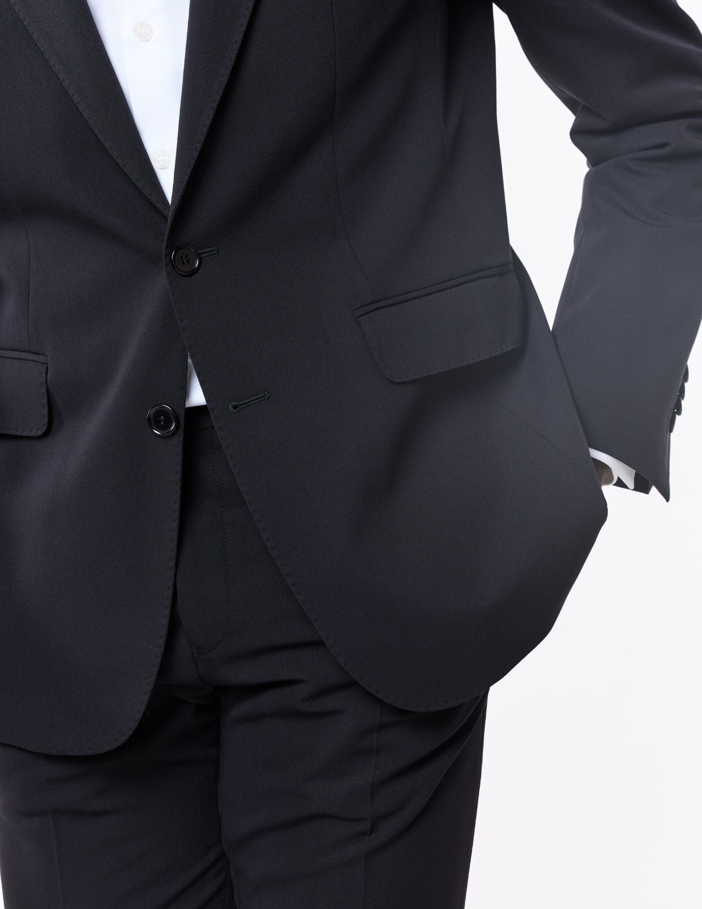 Fato Clássico Slim Fit Cavemen Preto SS26