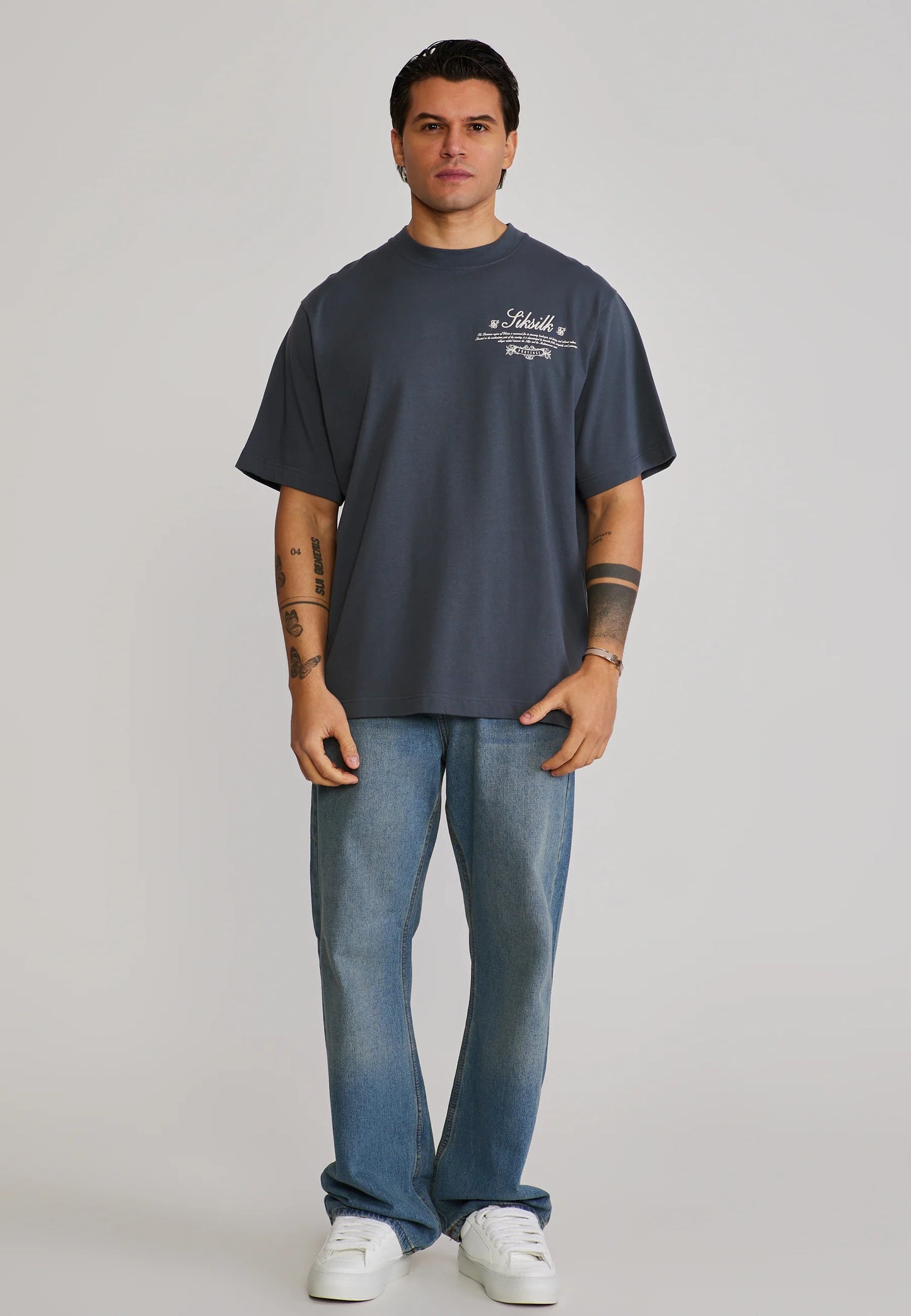 T-shirt Cinza Estampada