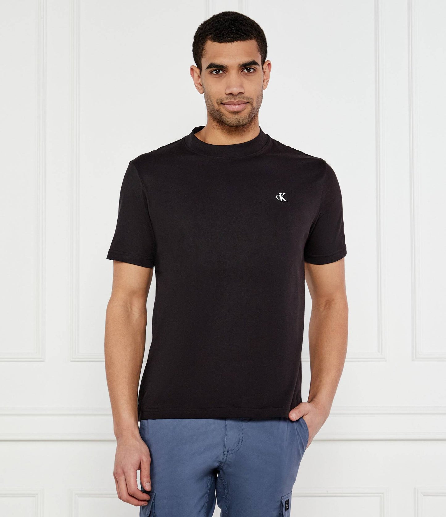 T-shirt Preta Calvin Klein SS25