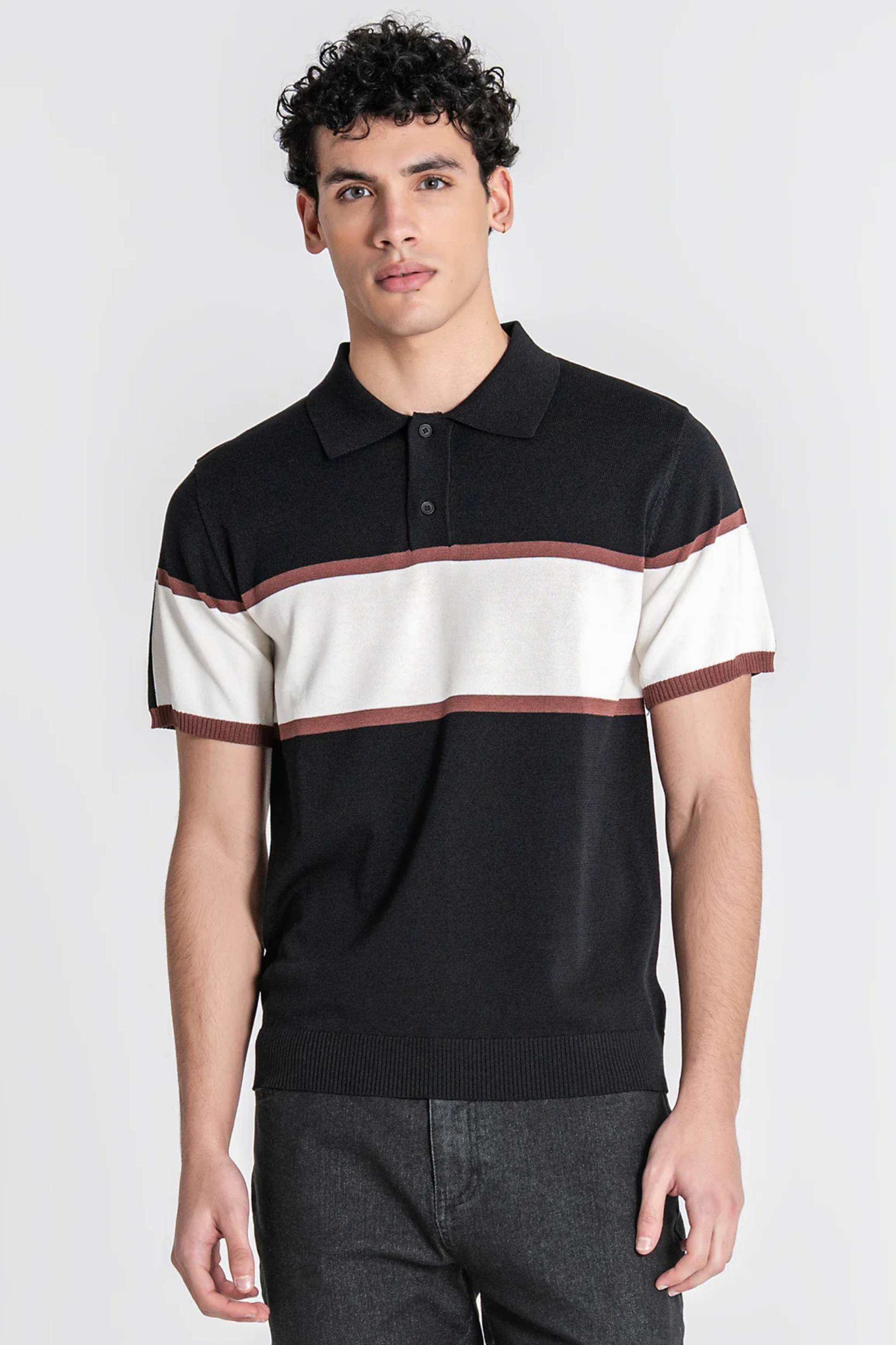 Polo Preto com Risca Gianni Kavanagh