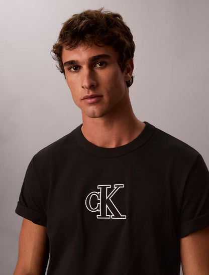 T-shirt Com Logo Aplicado Calvin Klein Preta Calvin Klein