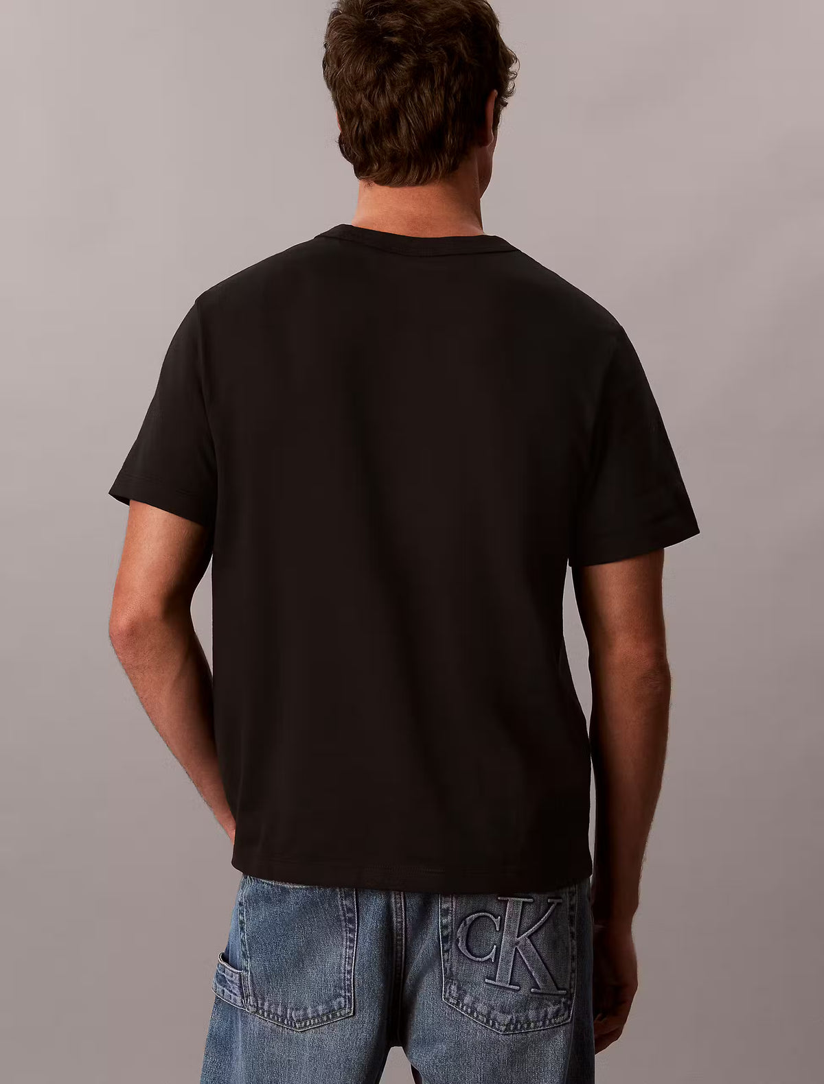 T-shirt Com Logo Aplicado Calvin Klein Preta Calvin Klein