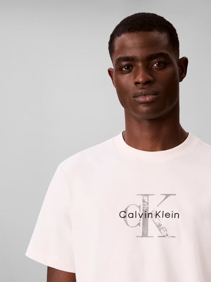 T-shirt com Logo Calvin Klein Branca Calvin Klein