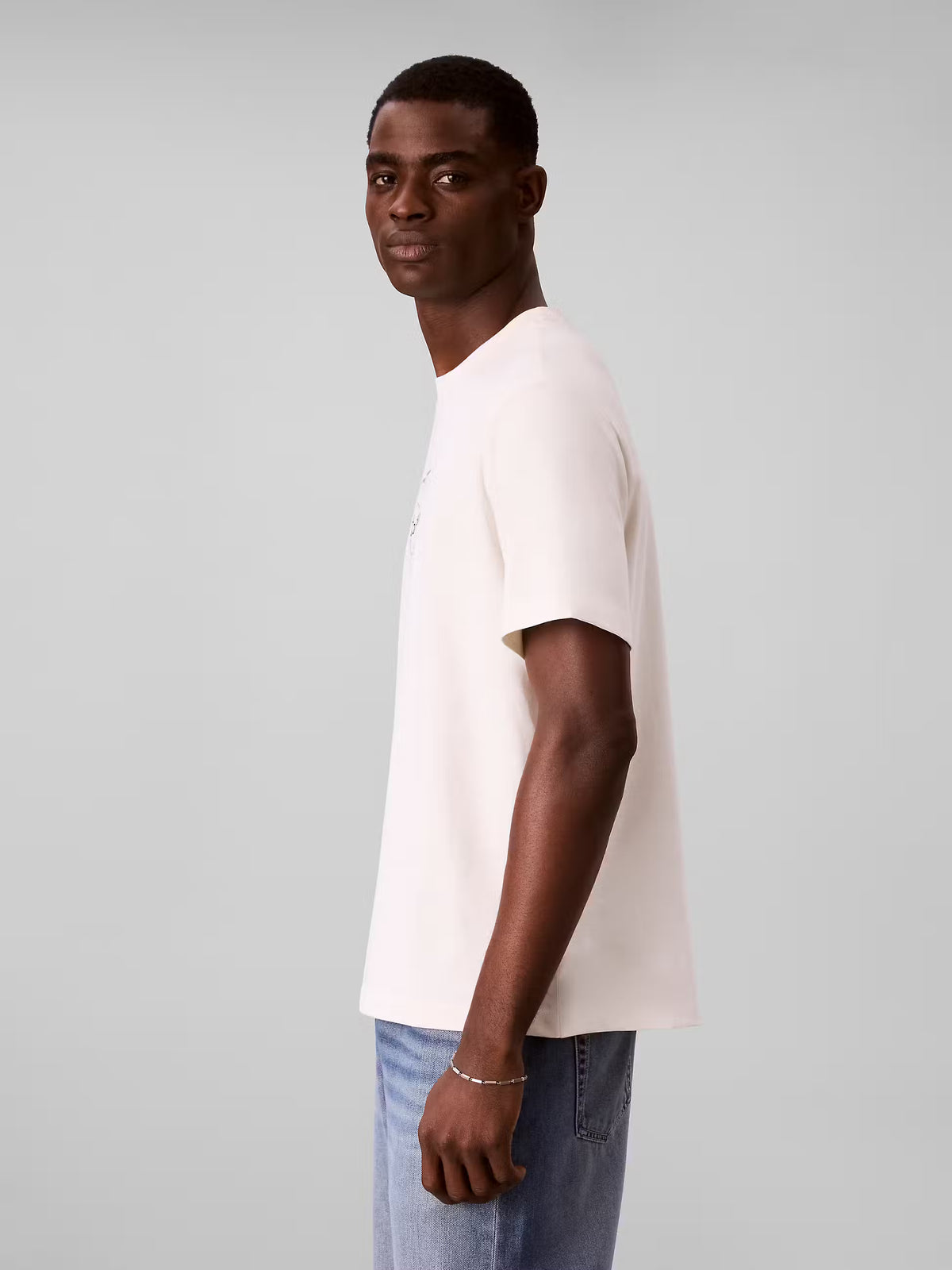 T-shirt com Logo Calvin Klein Branca Calvin Klein