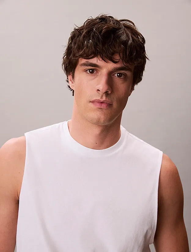 T-Shirt Branca Caveada Calvin Klein SS26