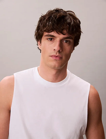 T-Shirt Branca Caveada Calvin Klein