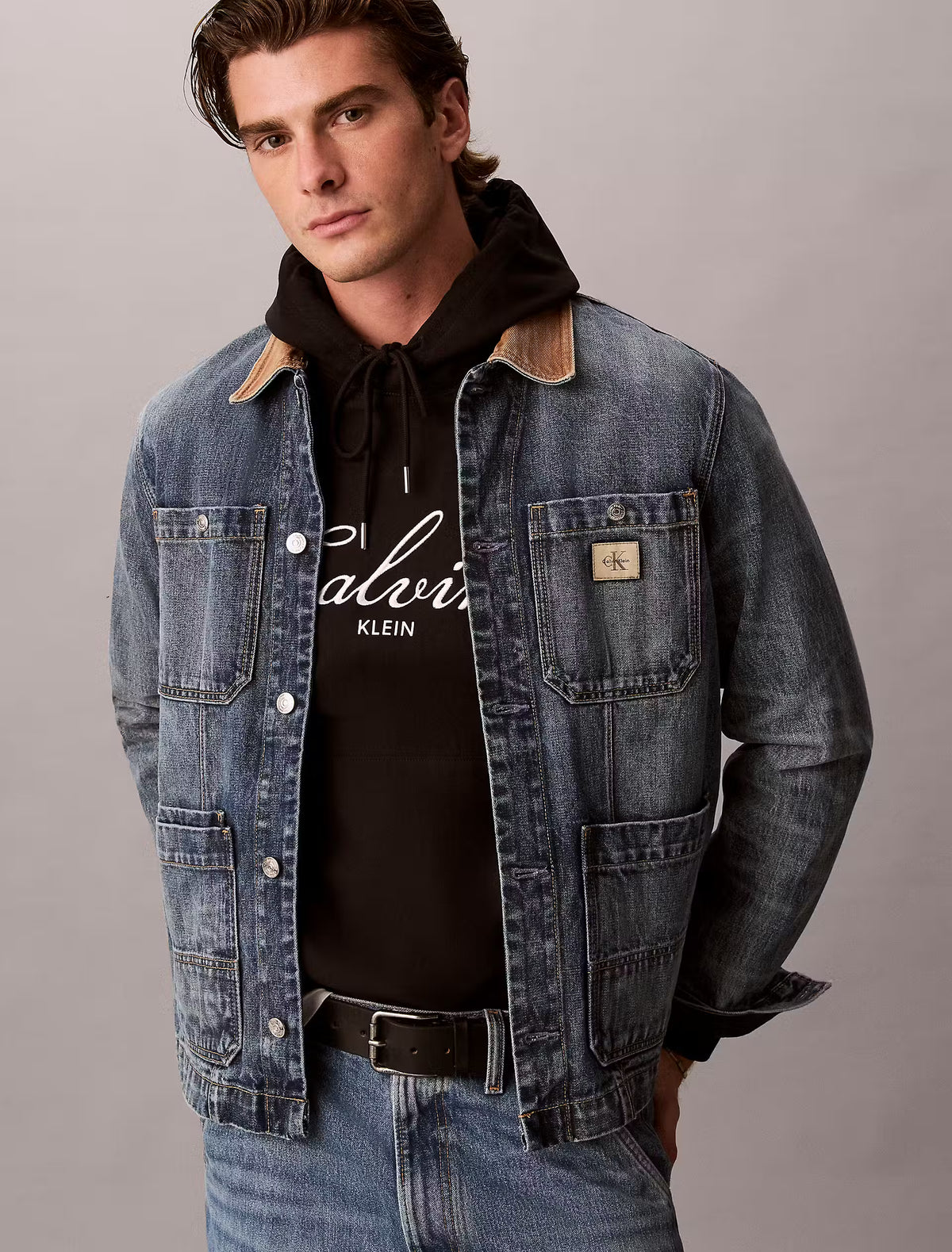 Sweatshirt Com Capuz Estampada Calvin Klein Preta Calvin Klein