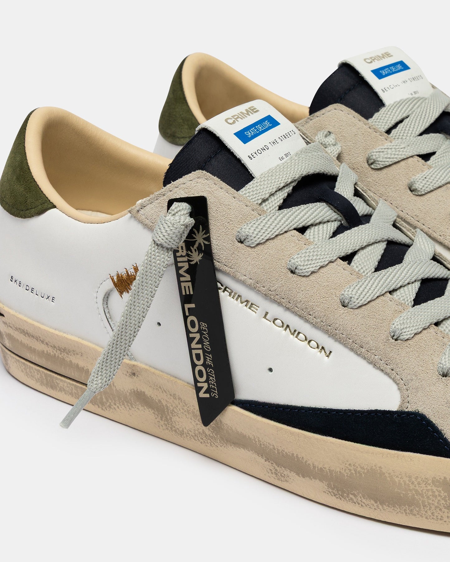 Sapatilha Branca e Verde Crime London SS26