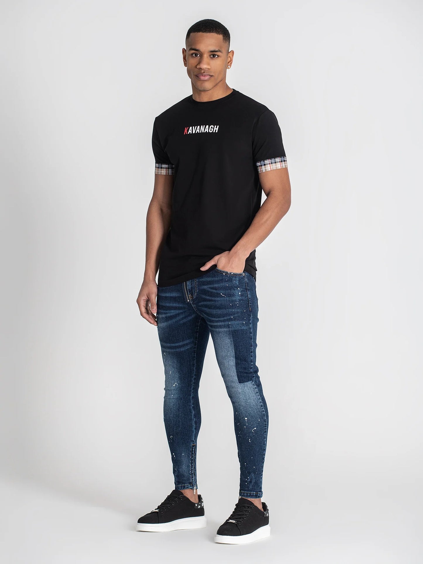 T-shirt Preta Gianni Kavanagh FW25