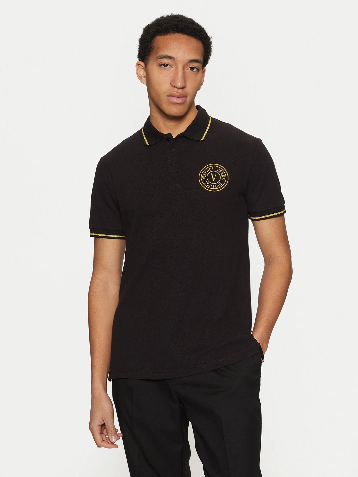 Polo Preto Versace Jeans Couture 78GAGT00 SS25